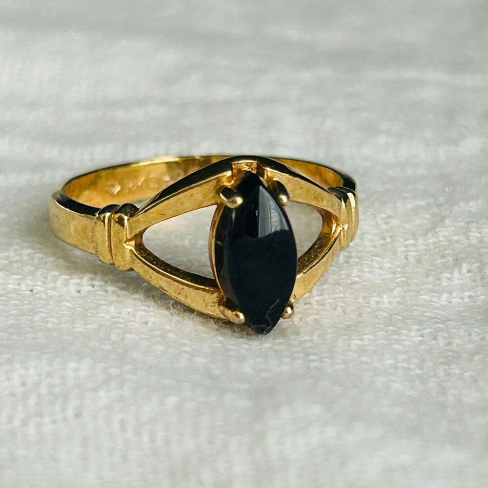 Vintage Vargas Mfg 18k HGE Onxy Ring 7 3/4 - 8